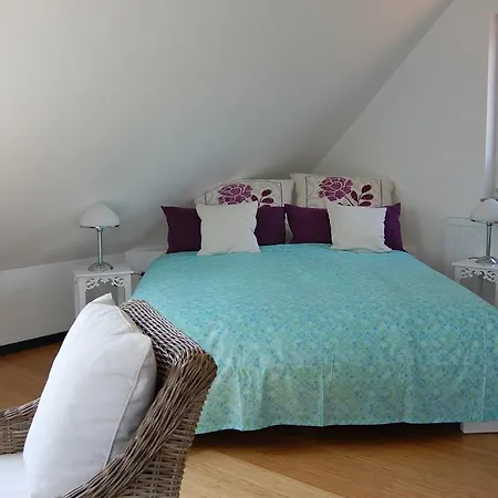 Lejlighed Toenning Damp